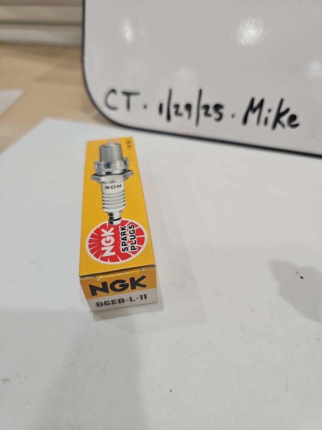 NGK Spark Plug B6EB-L-11 - Image 4