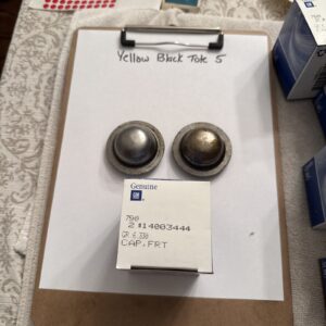NOS GM 14003444 Caps, Front Wheel Bearing 1969-75 Pass. Car 1973-75 Chevelle