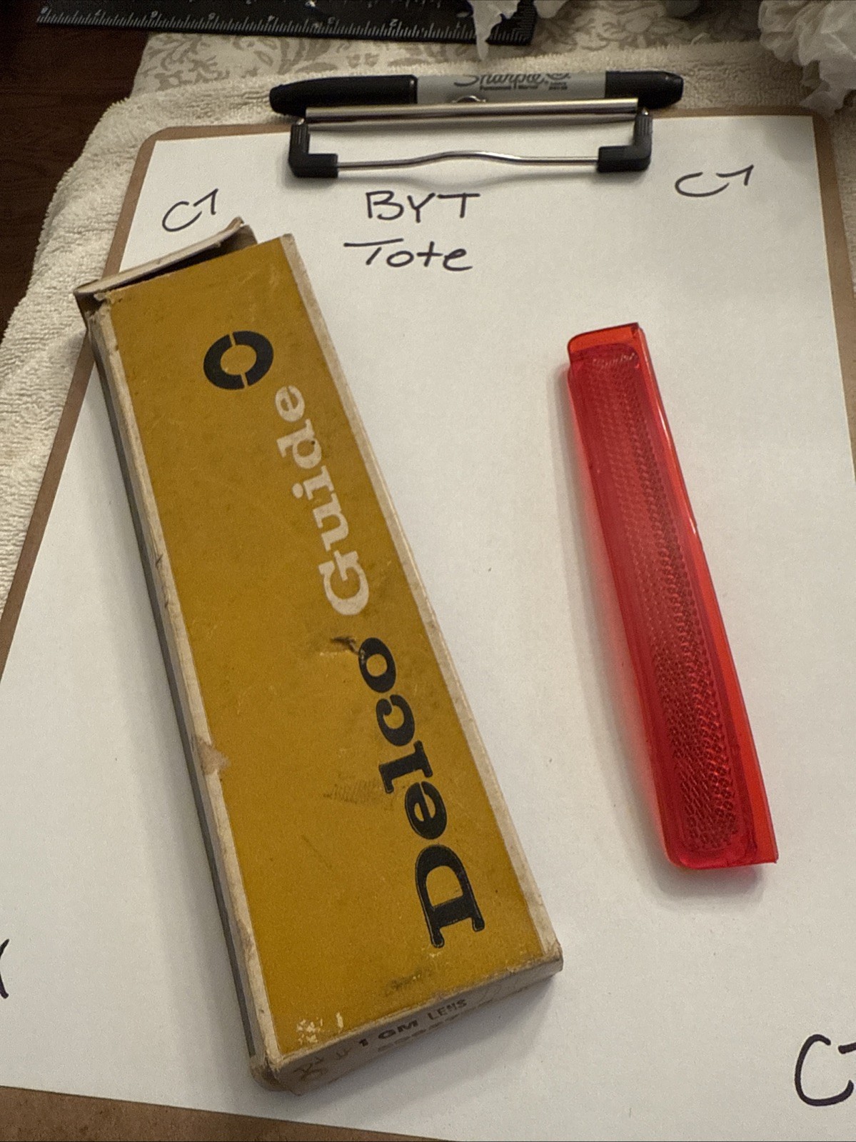 NOS GM 1970-72 Chevy Chevelle Wagon ElCamino TAILLIGHT REFLECTOR 5962735