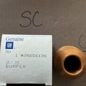NOS GM 25656136 Bumper