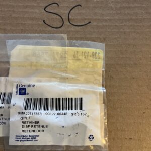 NOS OEM GM 22717568 Retainer NOS