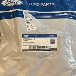 New OEM Ford Mustang Side Air Baffle Duct Deflector 2005-2009 5R3Z8310AA