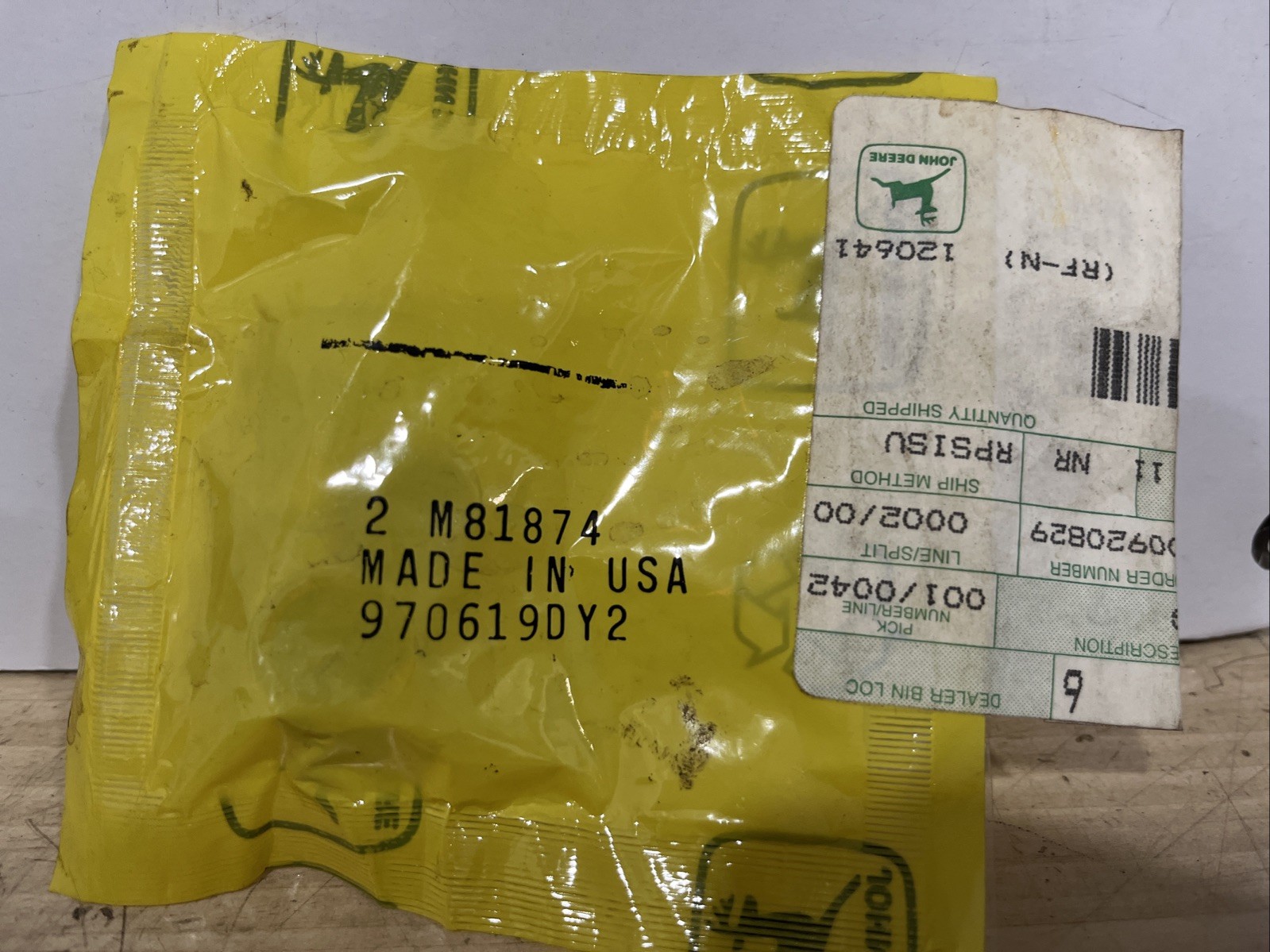 New OEM John Deere M81874 Cylindrical Flanged Alloy Bushings Qty 2 NOS - Image 3