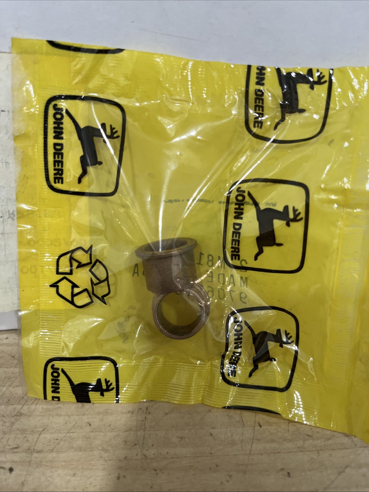 New OEM John Deere M81874 Cylindrical Flanged Alloy Bushings Qty 2 NOS - Image 4