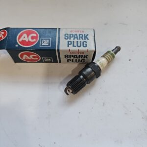 New in Box Set 8 ACDelco Acniter GM Spark Plugs R43LTSX Made in USA 5613600