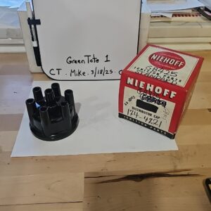Niehoff / Standard Motor Products GB-425 Distributor Cap