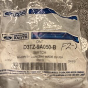 OEM Genuine Ford D3TZ-9A050-B 05 Fuel Tank Selector Switch NOS