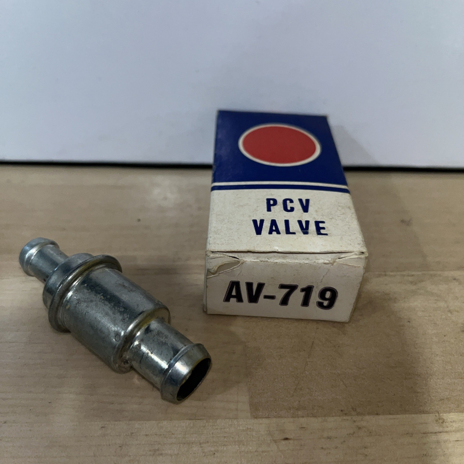 PCV Valve Standard AV-719 - Image 3