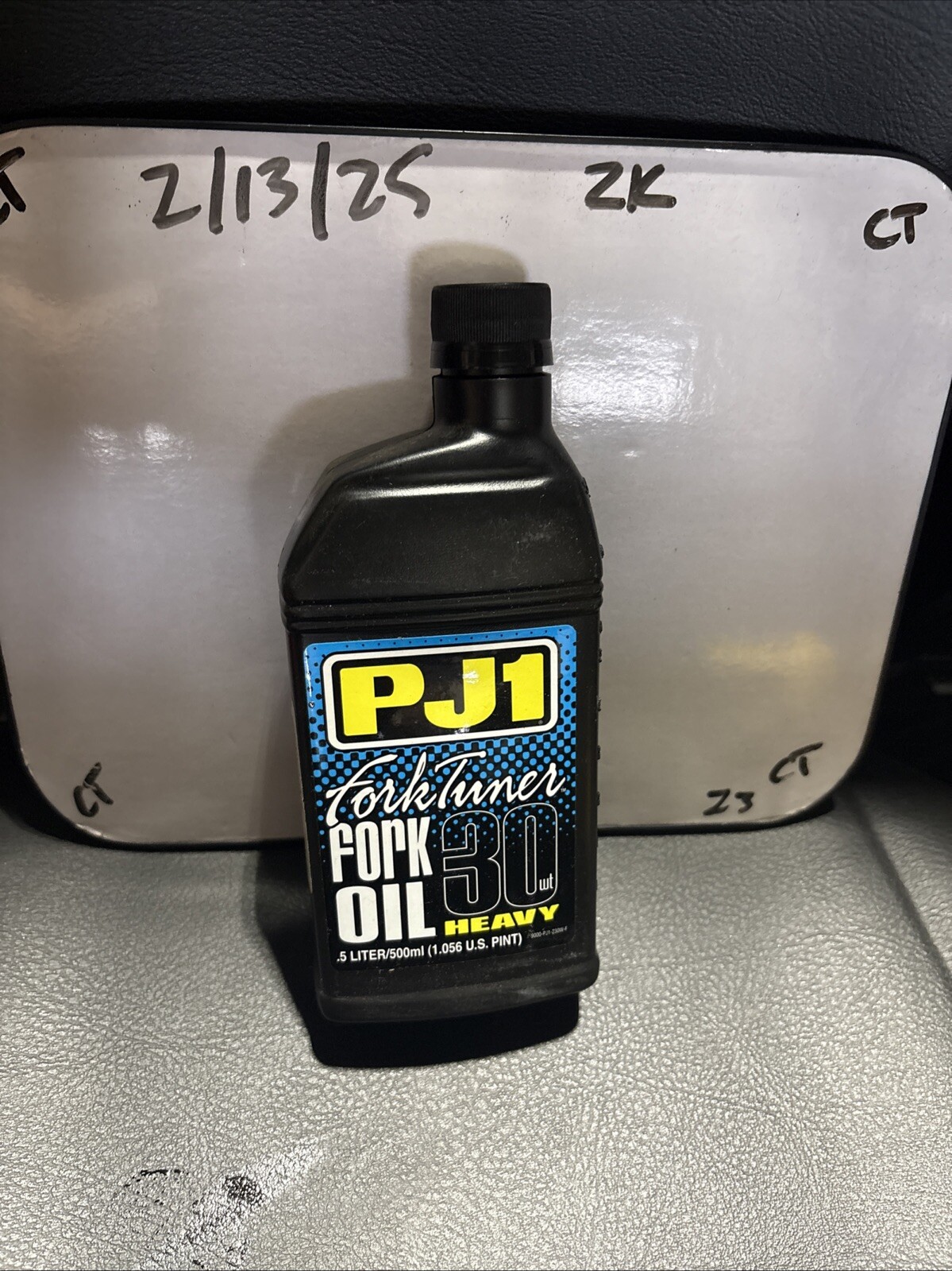 PJ1 2-30W 30W Fork Tuner Oil, 0.5 L Litres