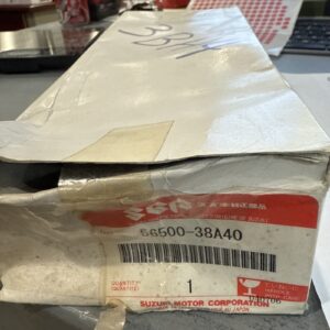 SUZUKI VS800 GLV 1992-97 RIGHT HAND MIRROR ASSEMBLY OEM # 56500-38A40