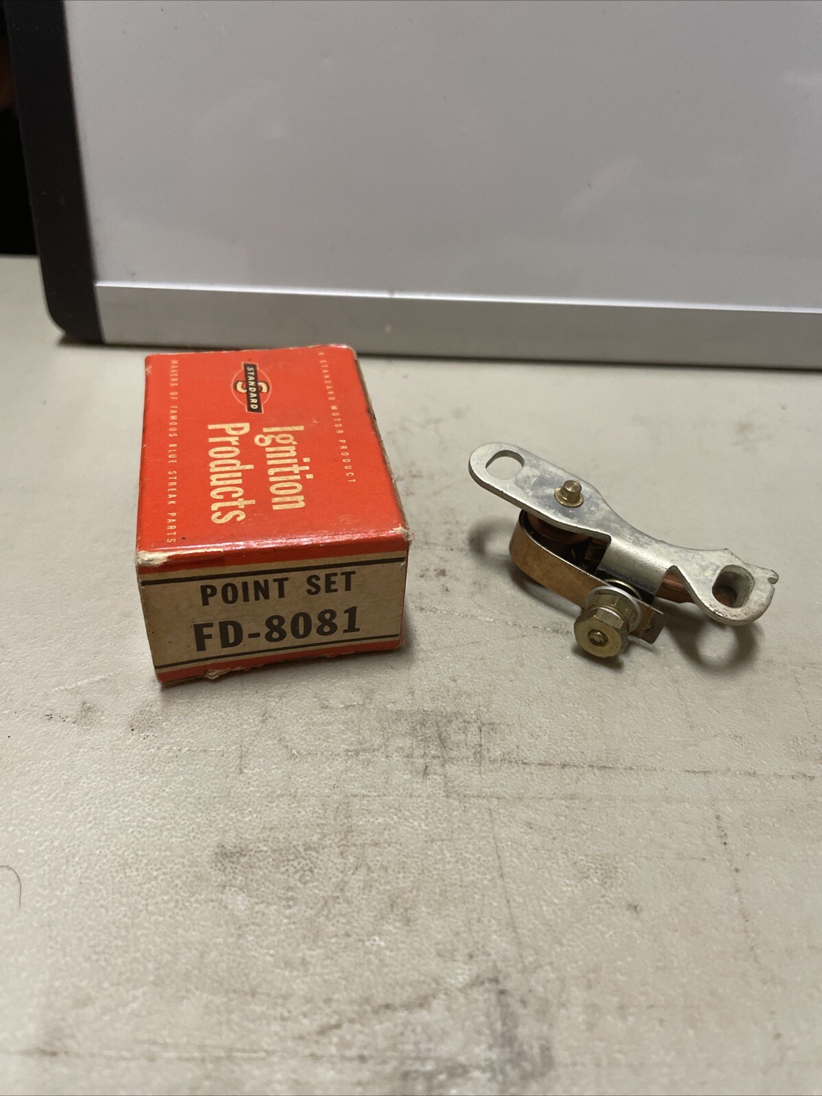 Standard Ignition Contact Point Set #FD8081 - Image 3