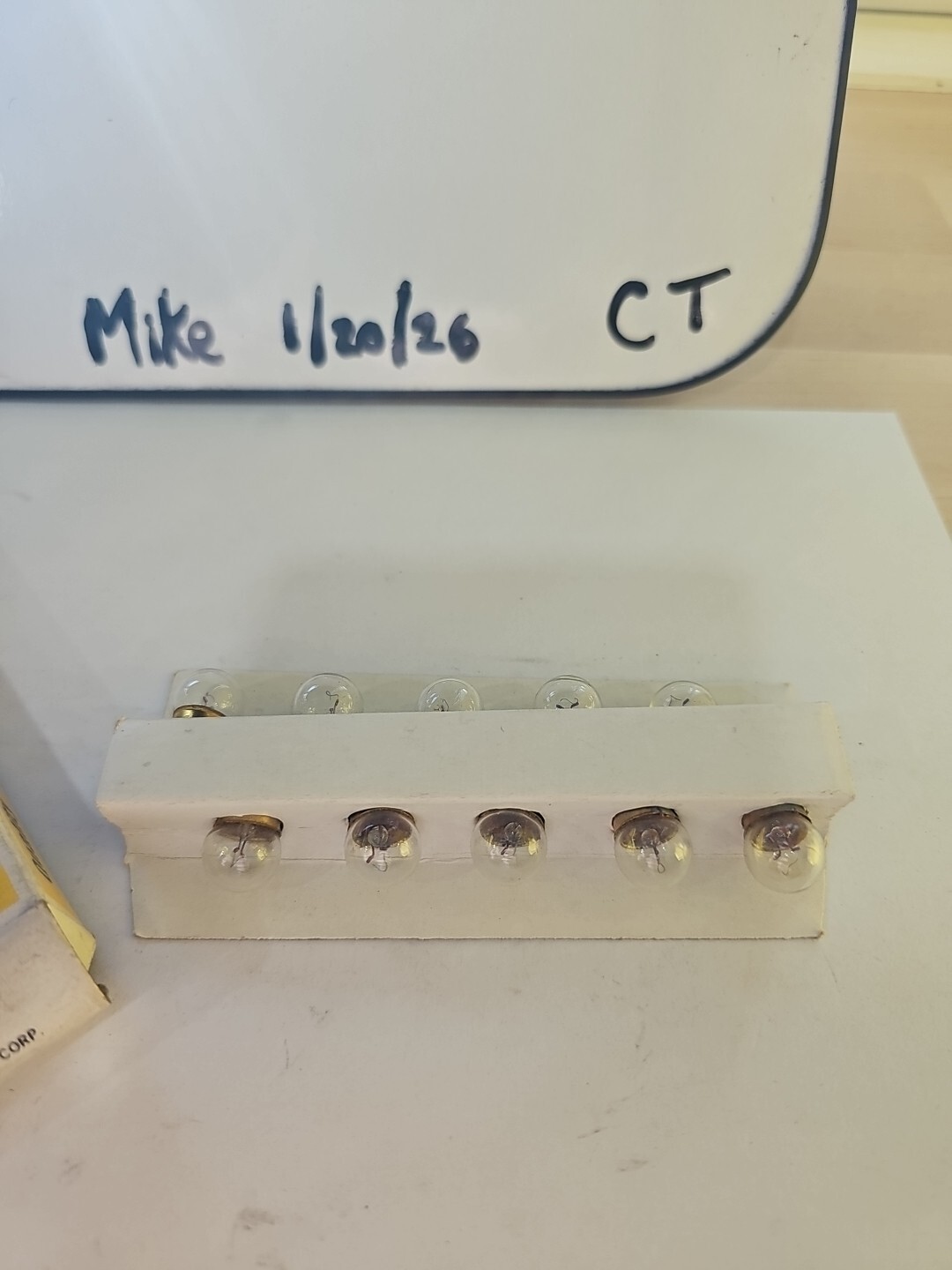 Sun East Miniature Light Bulbs A1114 12v 1cp (1 Pkg Of 10 Bulbs) - Image 4