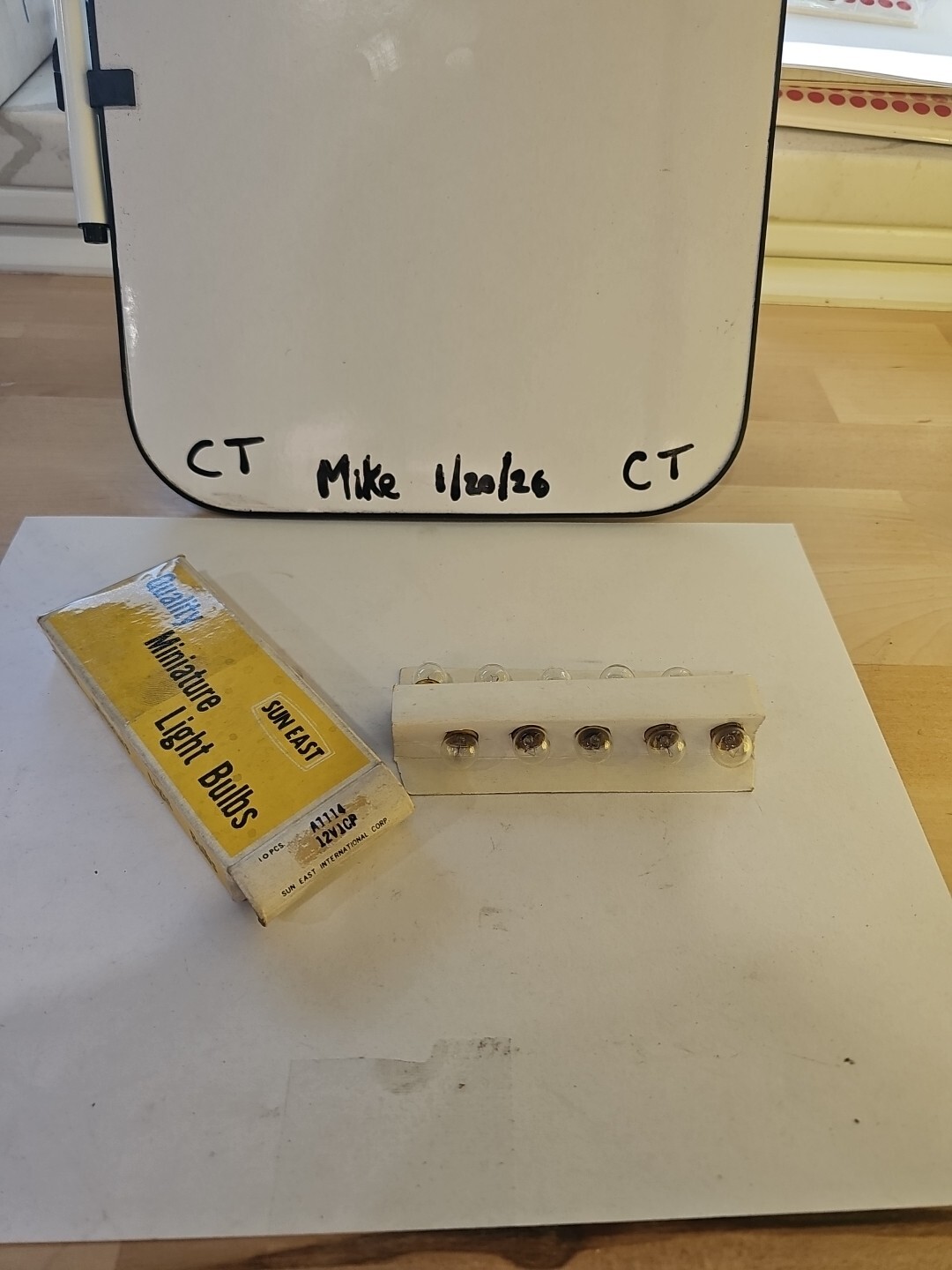 Sun East Miniature Light Bulbs A1114 12v 1cp (1 Pkg Of 10 Bulbs)