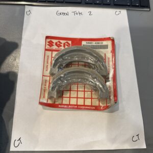 Suzuki OEM Part 54401-43810 SHOE SET, BRAKE