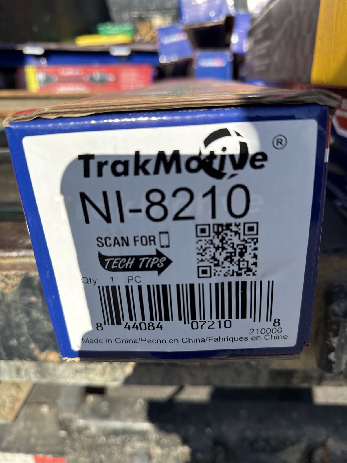 TrakMotive CV Axle Shaft for Altima, Maxima NI-8210