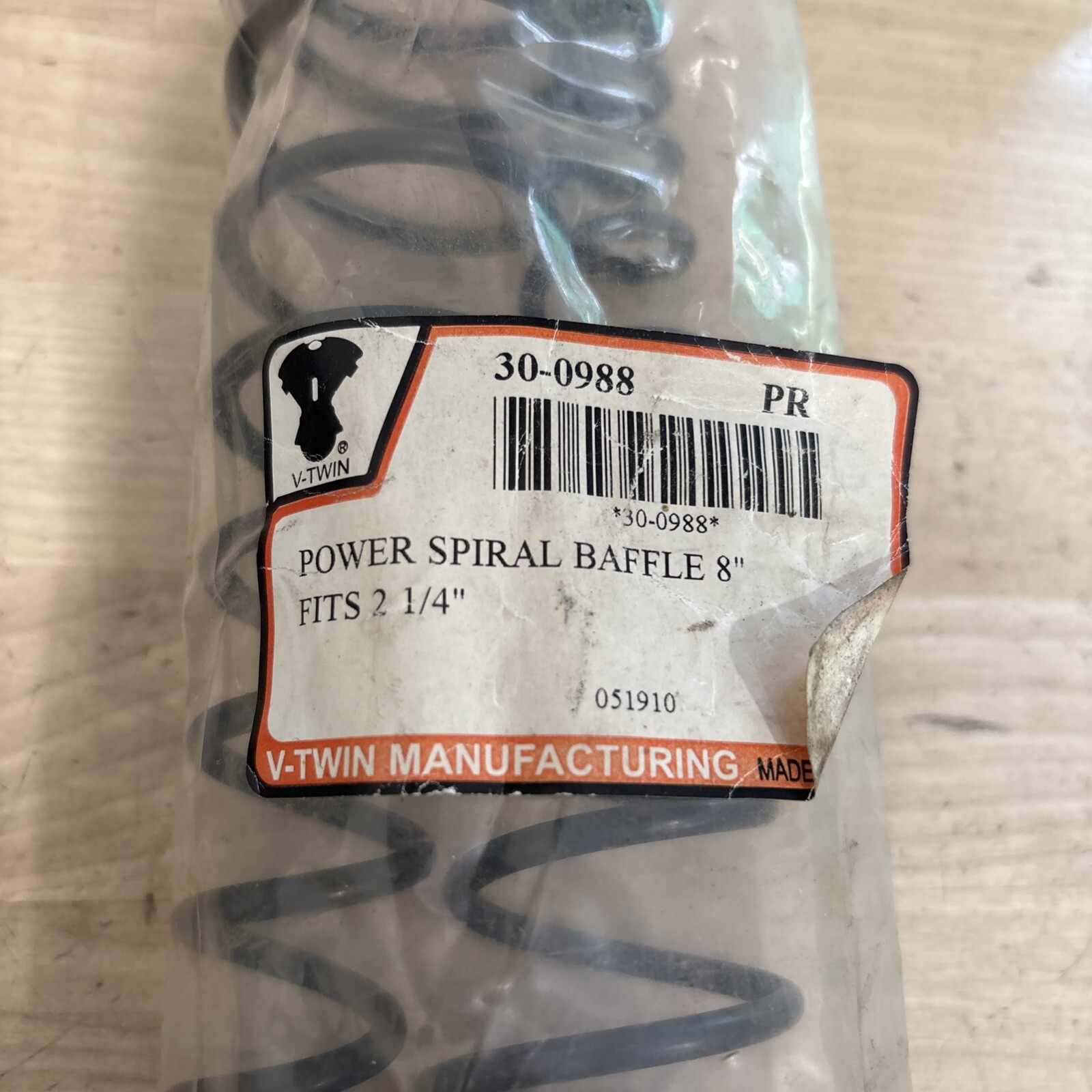 V-Twin 30-0988 Power Spiral Baffle 8” (Fits 2-1/4”) - Image 3