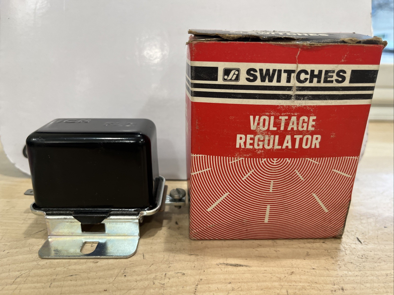 Vintage NOS VR263 Voltage Regulator 12 Volts (See Pic For Vehicle Fit) - Image 3
