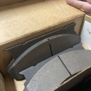 Wearever MKD 120 NEW IN BOX (Half Set Of 2 Pads)