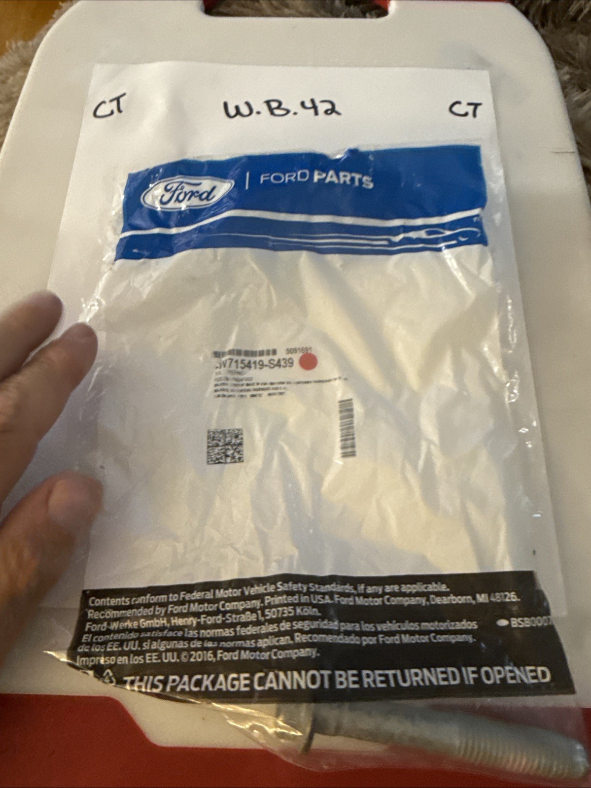 (1) 2011-2019 FORD EXPLORER/TAURUS/FLEX BOLT Nos OEM W715419-S439