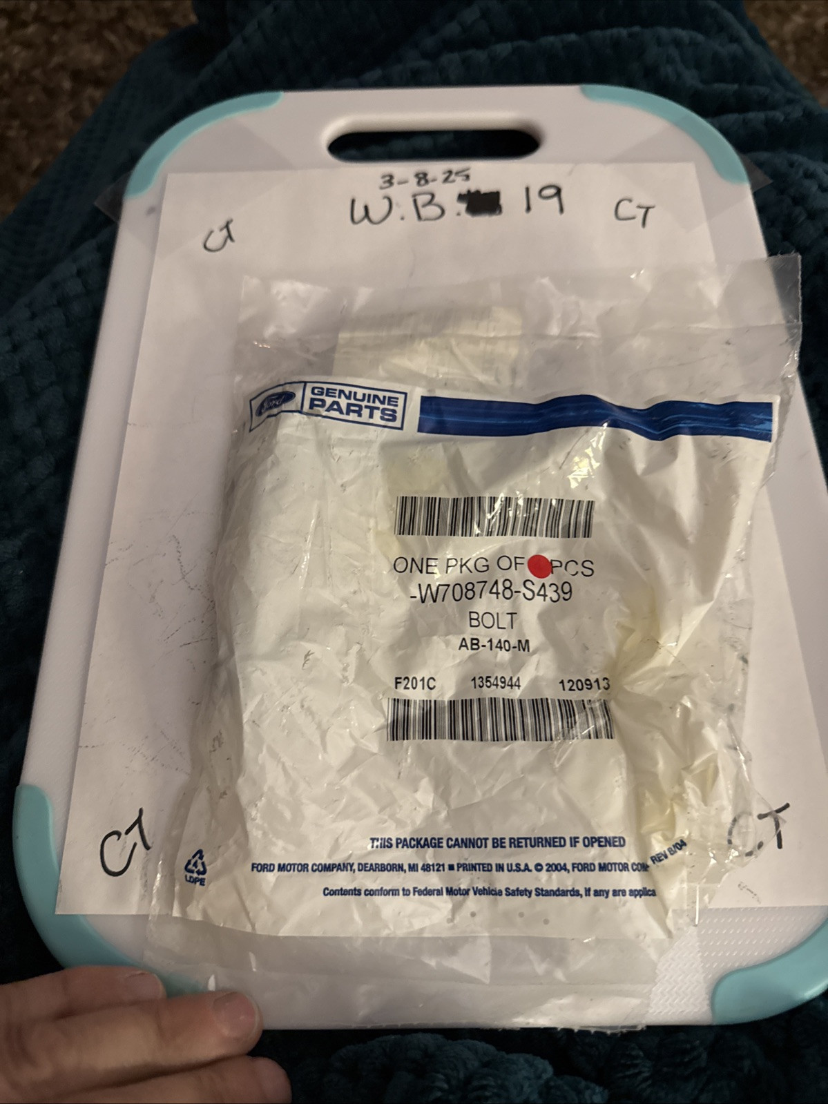 (1) Genuine OEM Ford W708748-S439 Trailing Arm Rear Bolt Sold Individually