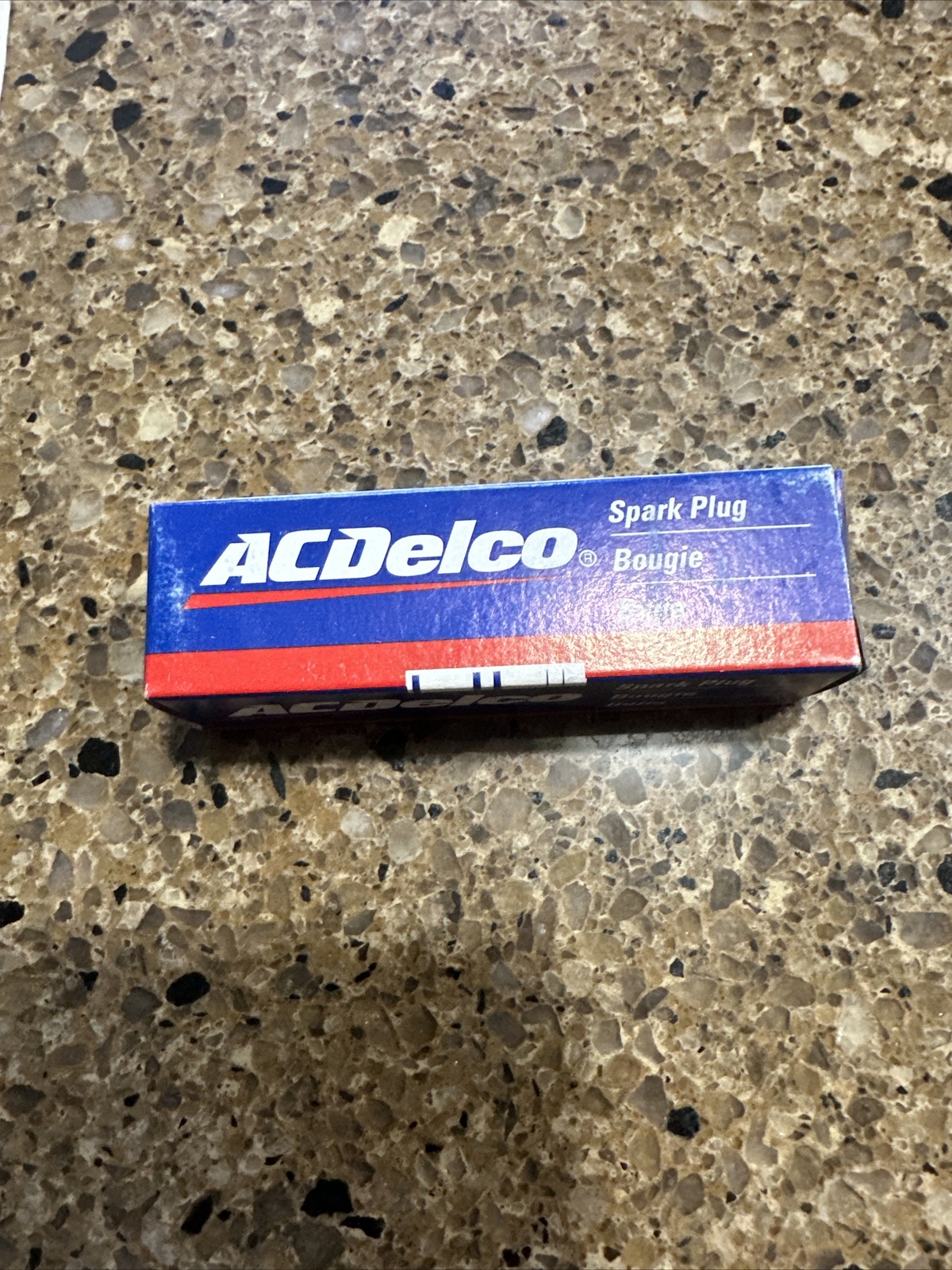 1 New Boxed FR3LS ACDelco Spark Plugs Quantity Made In USA - Image 3