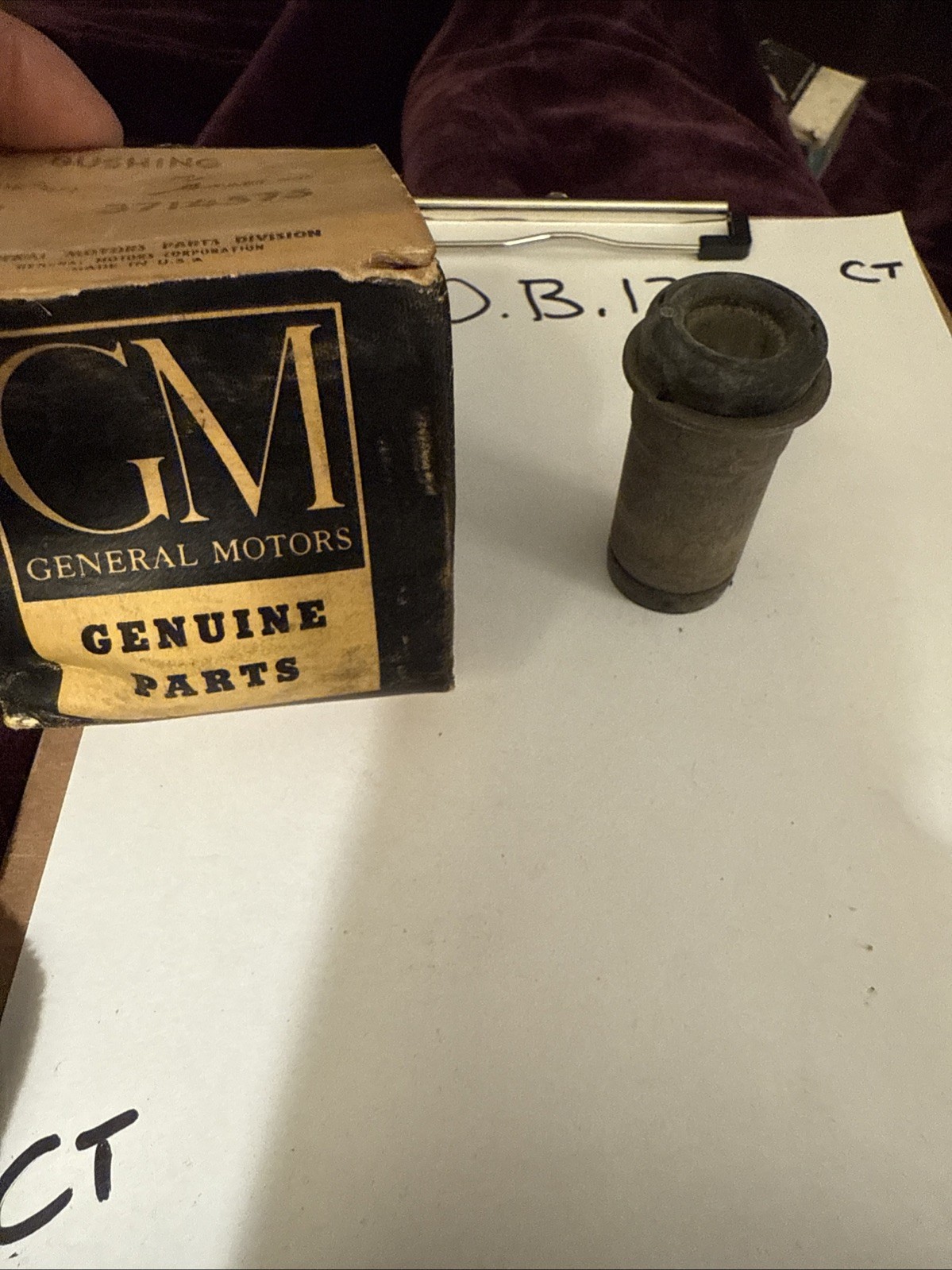 1955-57 Chevrolet Passenger Car Steering Idler Arm Bushing Genuine GM 3714575 - Image 4