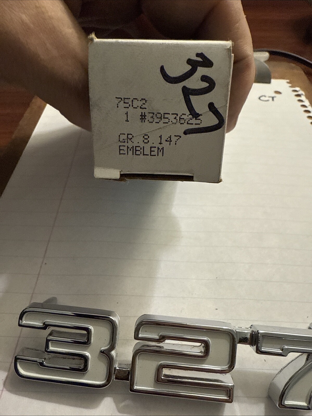 1969 Camaro 327 Fender Emblem 3953625 NOS OEM Genuine GM New In Box - Image 4