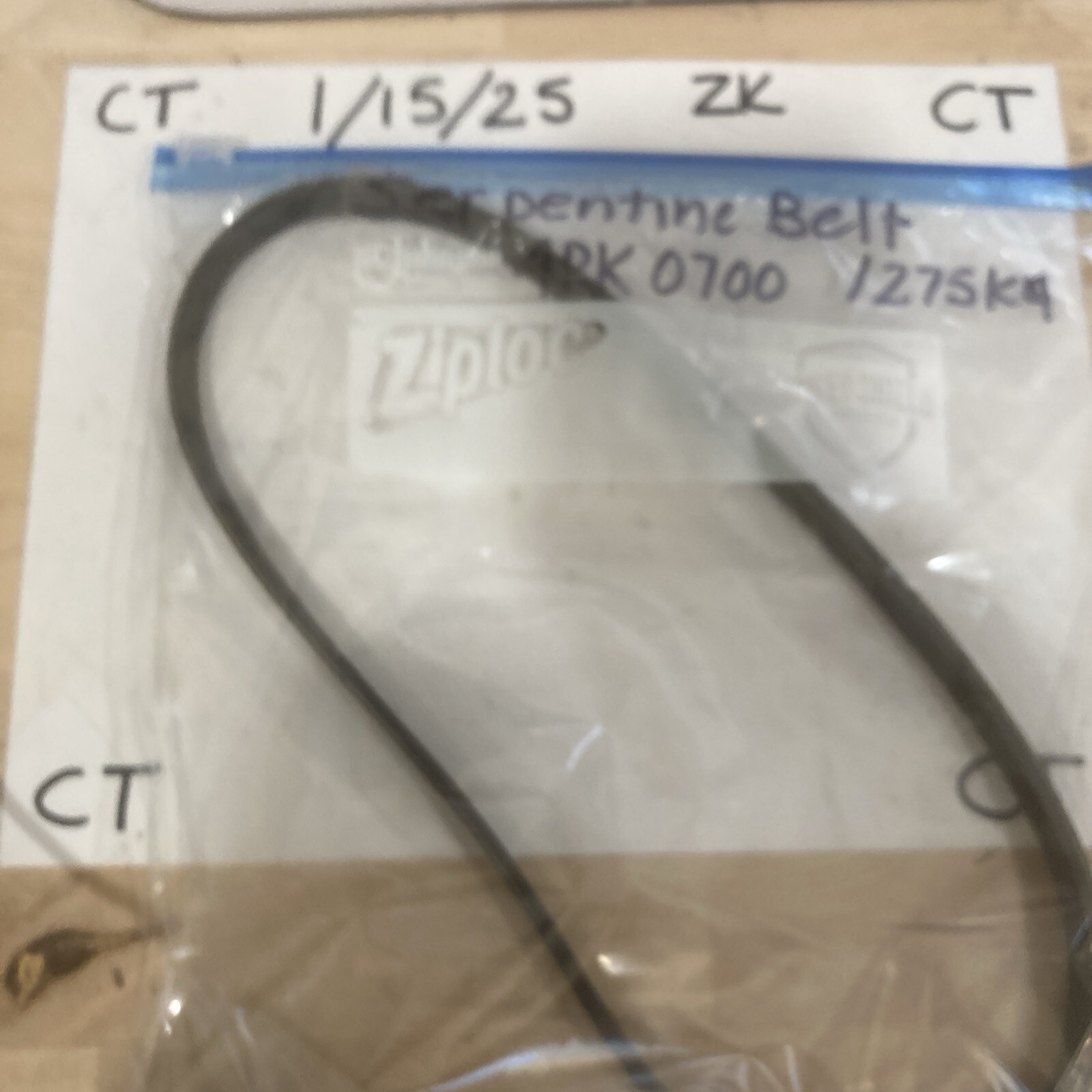 4PK0700 Automotive Serpentine Belt 275K4