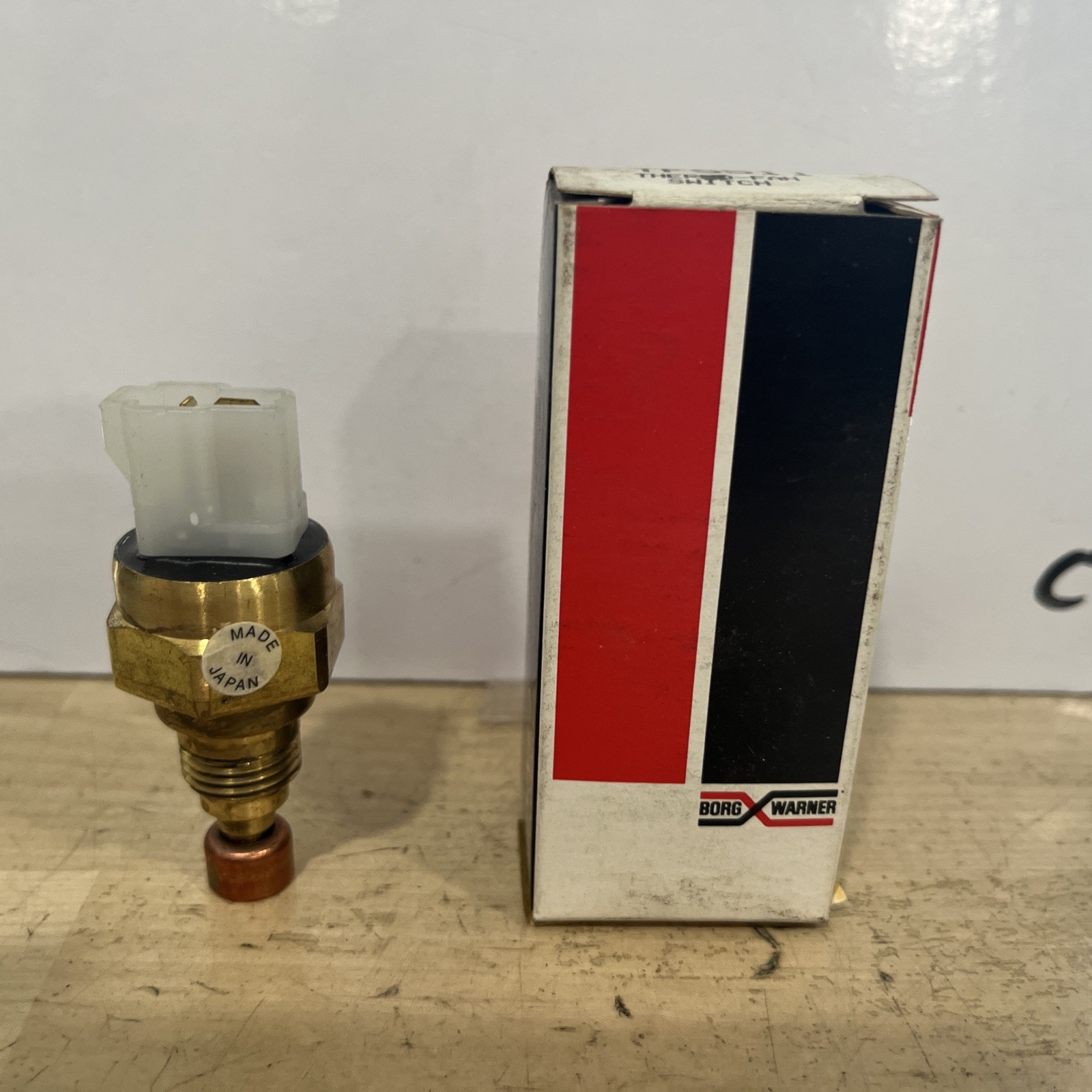Borg Warner Thermostat Fan Switch TFS-511 - Image 3