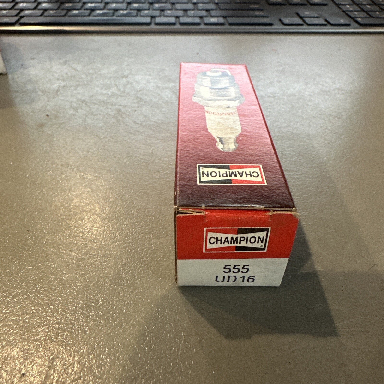 Champion Spark Plug Ignition Champion Indust. / Agri Plugs- Boxed - UD16