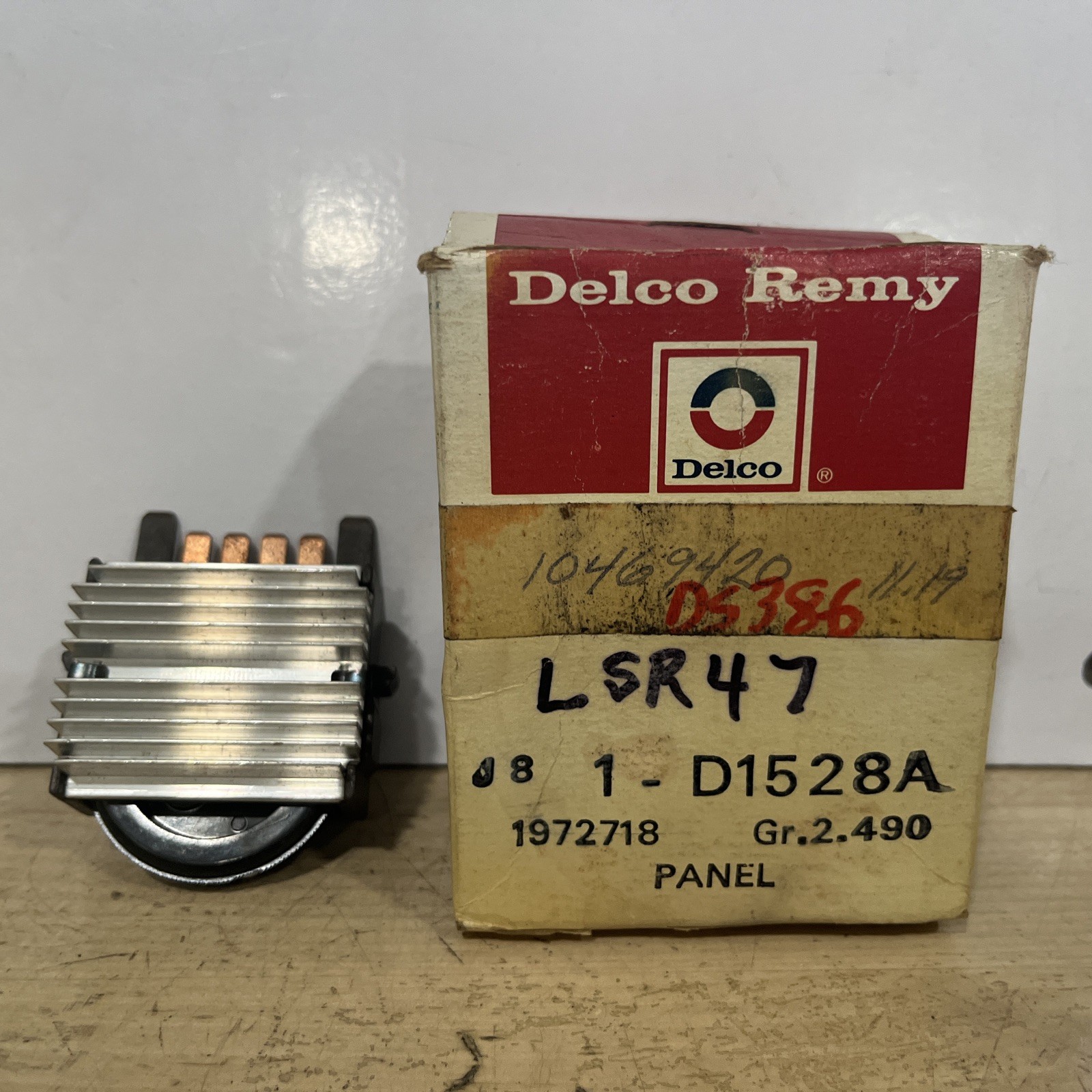 Delco Remy D1528A NOS Panel - Image 3