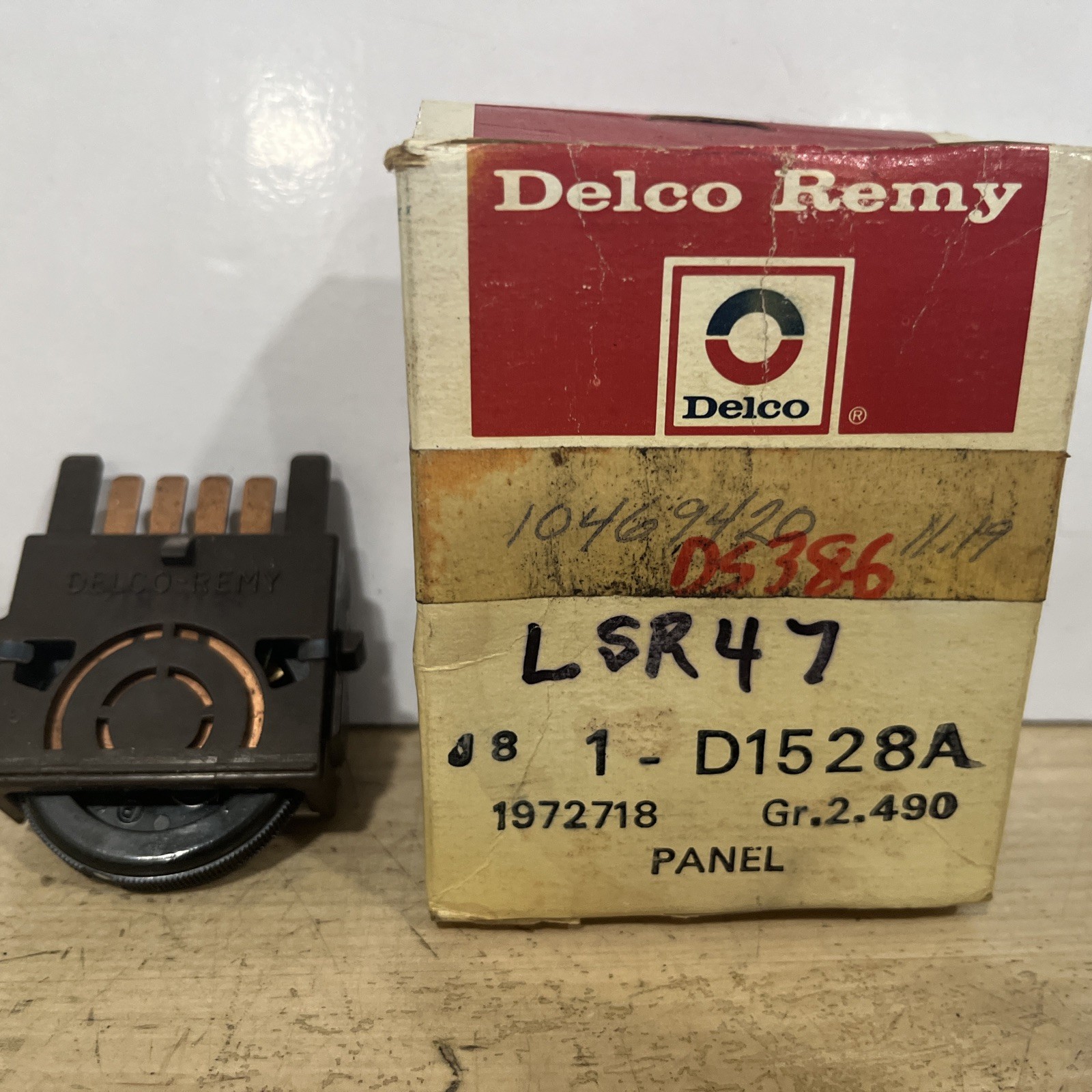 Delco Remy D1528A NOS Panel - Image 4