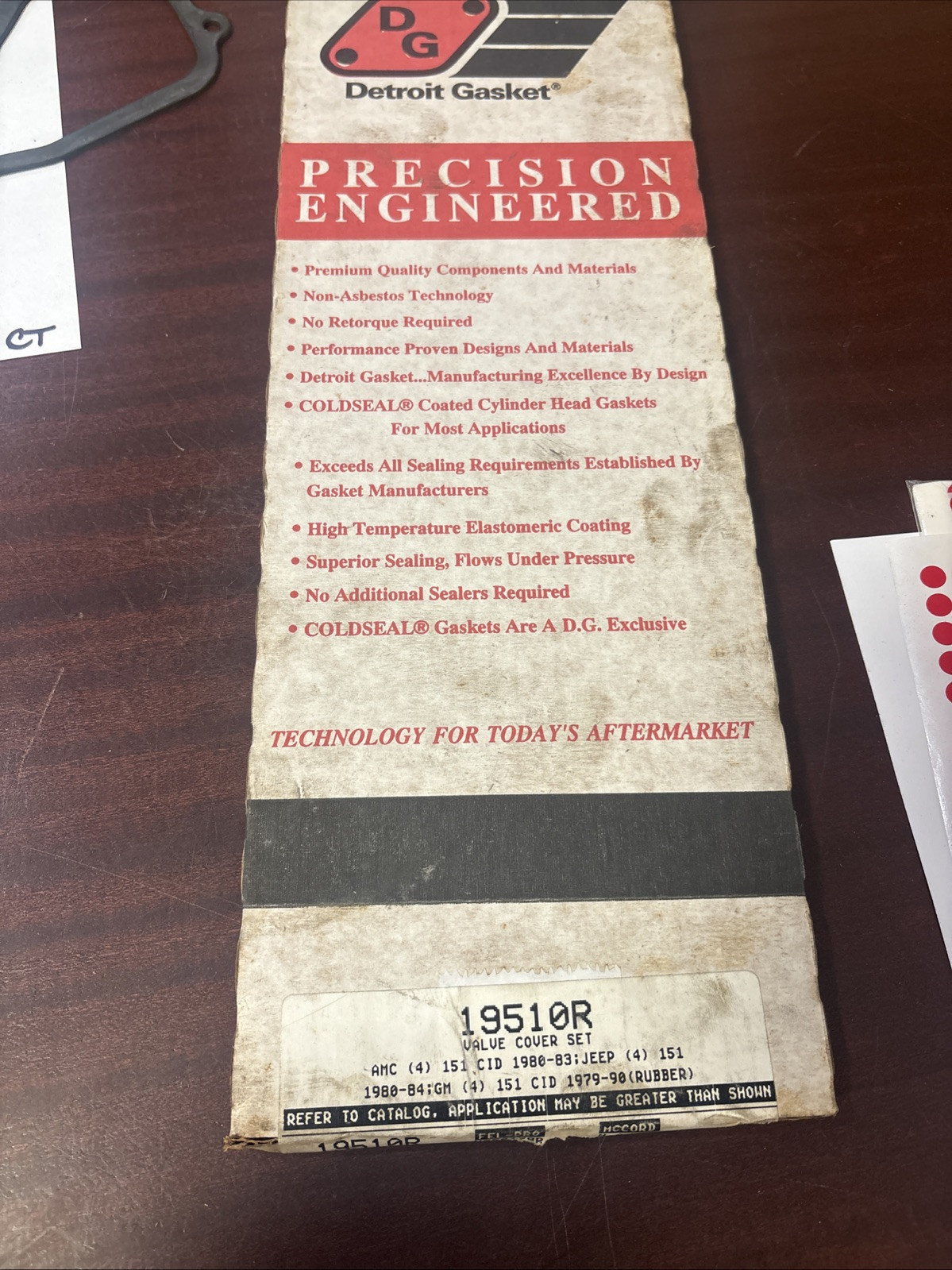 Detroit 19510R Valve Cover Gasket Set - Image 3