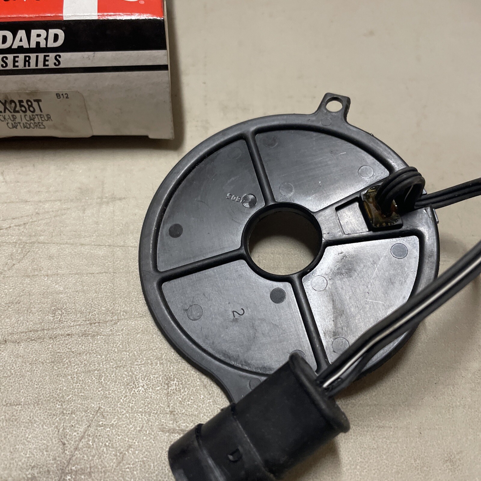 Distributor Ignition Pickup Standard LX258T - Image 3