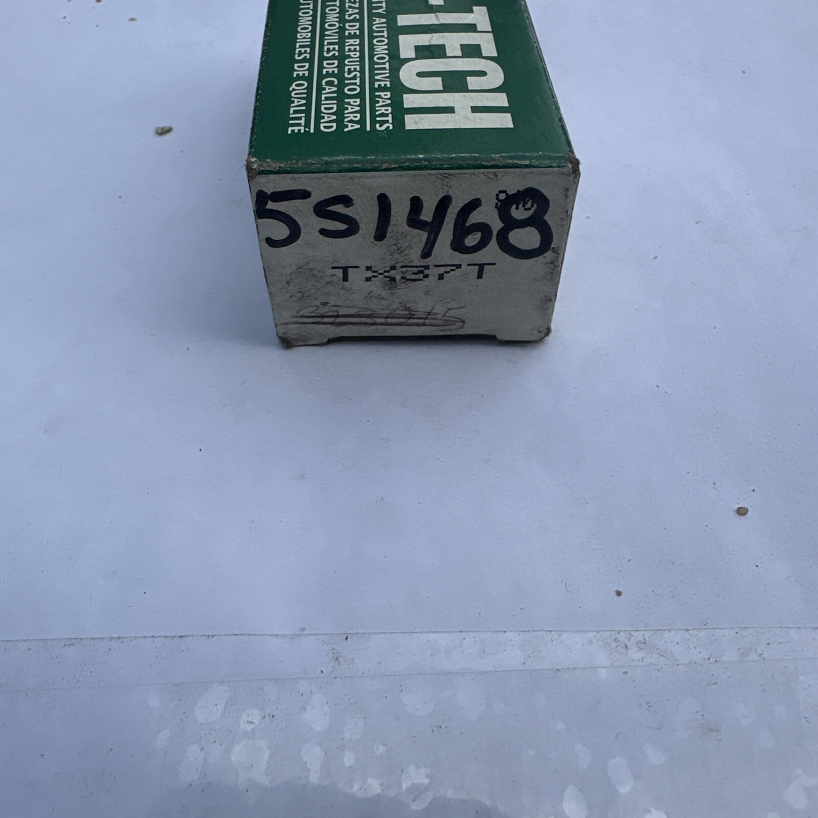 Engine Coolant Temperature Sensor Standard TX37T - Image 3