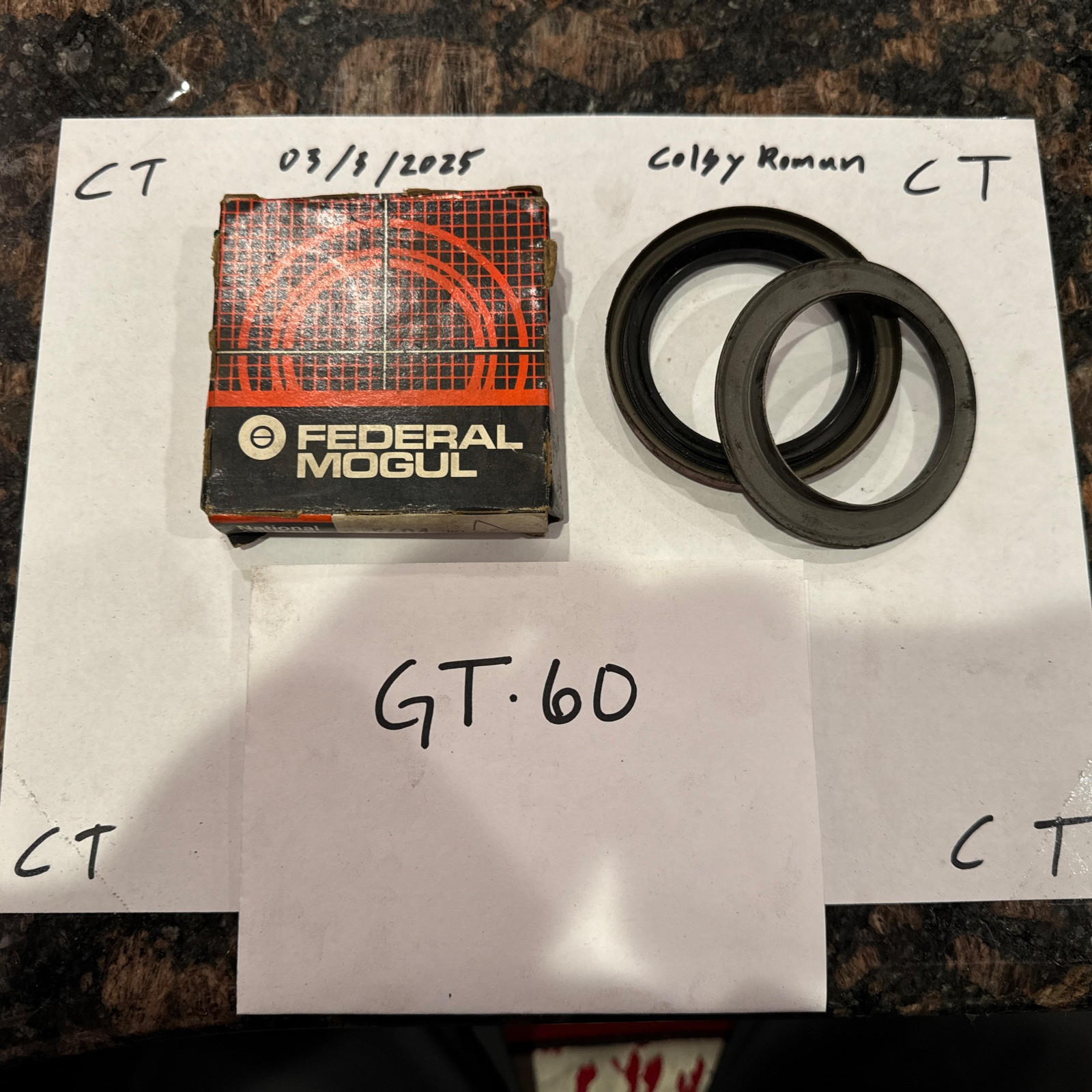 Federal Mogul oil seal 5604