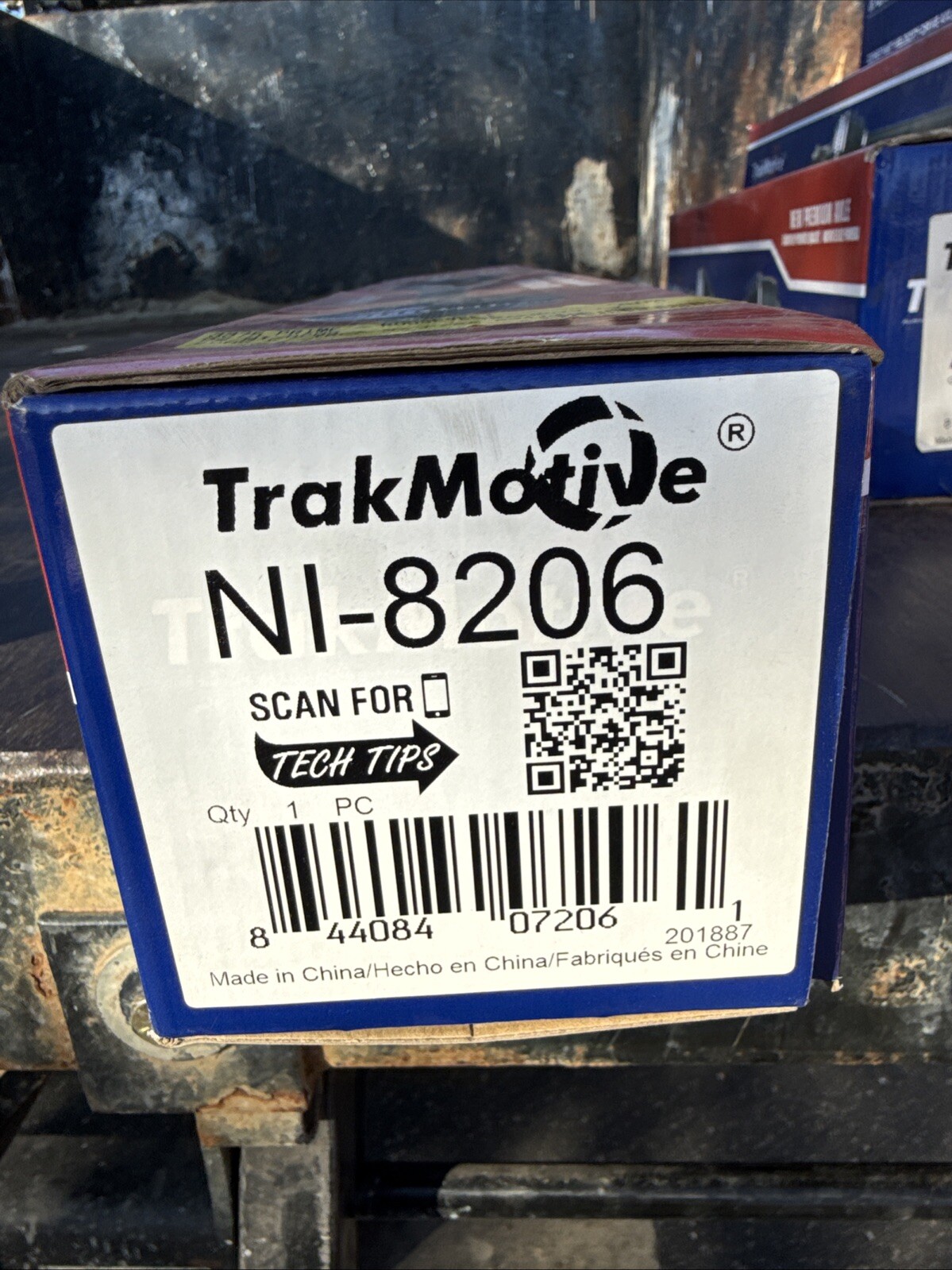 Front Passenger Right CV Axle Shaft Assembly TrakMotive For Murano 2003-2007 AWD