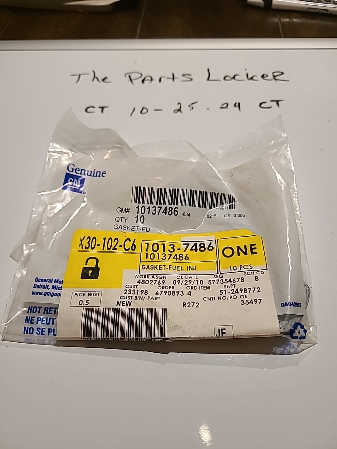 GM General Motors 10137486 Gasket Lot of 9 in 1 Package