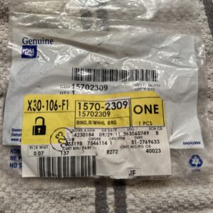 GM Genuine Parts 15702309 Wheel Bearing Retainer