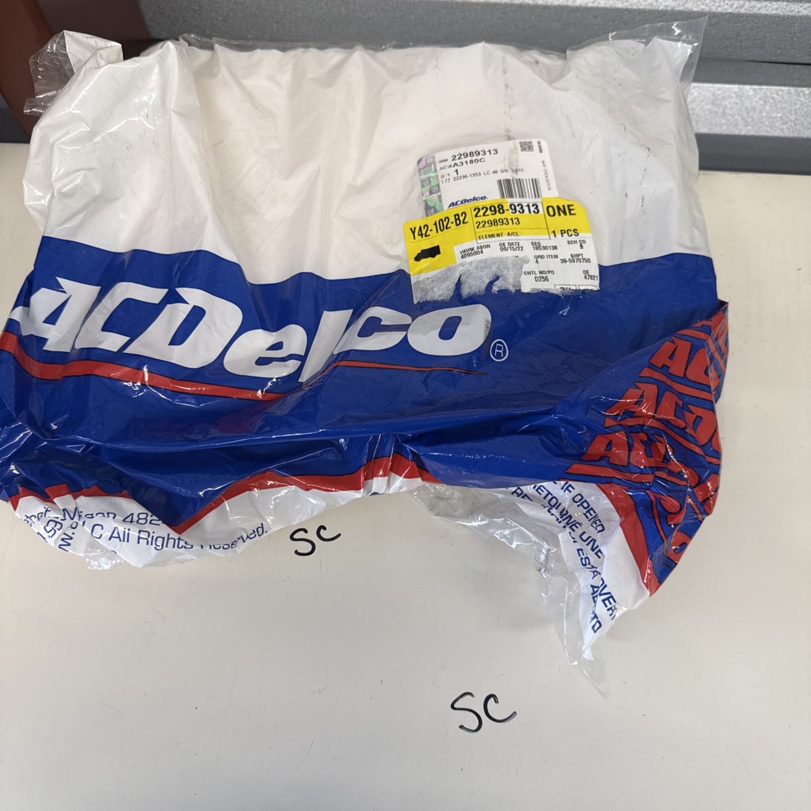 Genuine GM ACDelco Air Filter GM #22989313 / AC Delco #A3180C XTS IMPALA