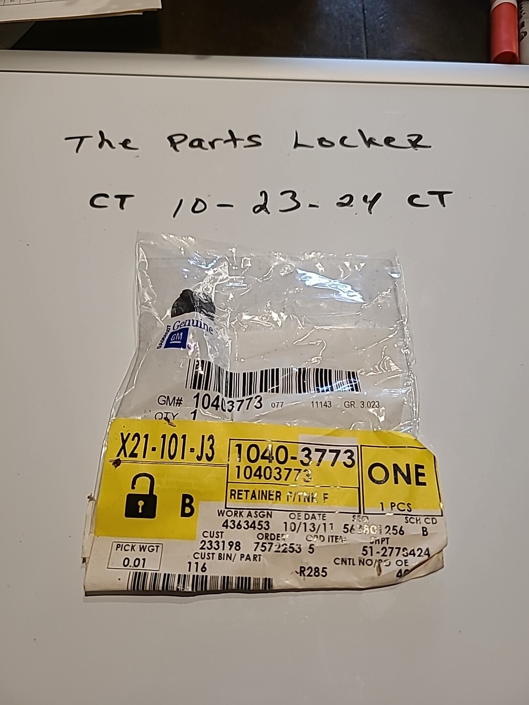 Genuine GM Fuel Tank Filler Cap Holder Retainer 10403773
