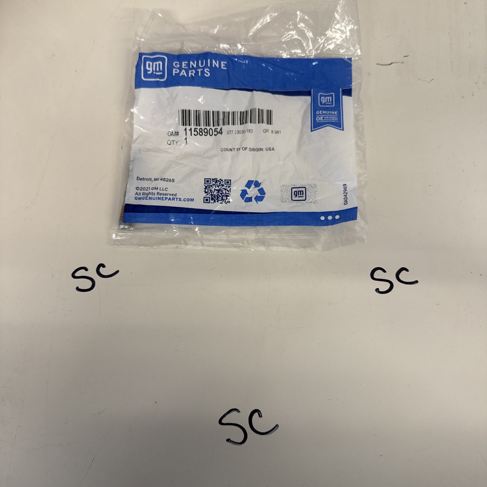 Genuine GM OEM 11589054 Double End Stud