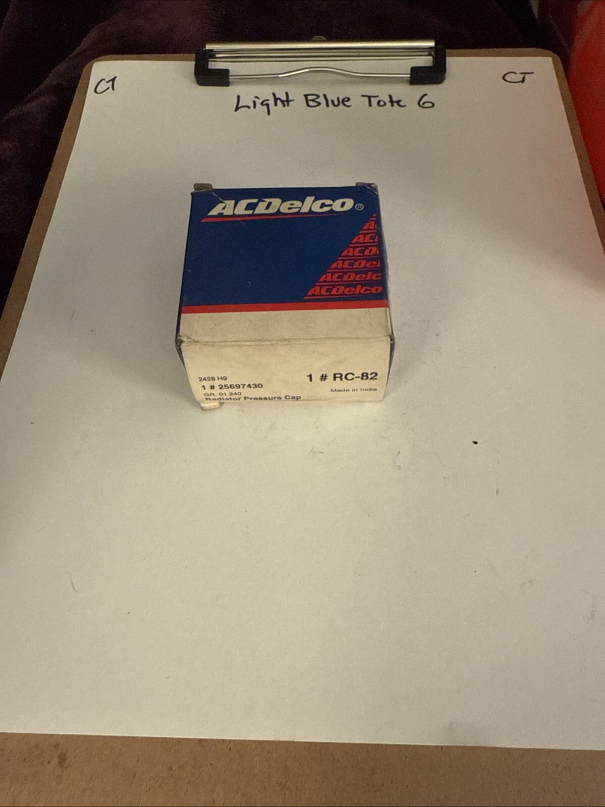Genuine GM OEM ACDelco Cap 25697430 / RC82 NOS