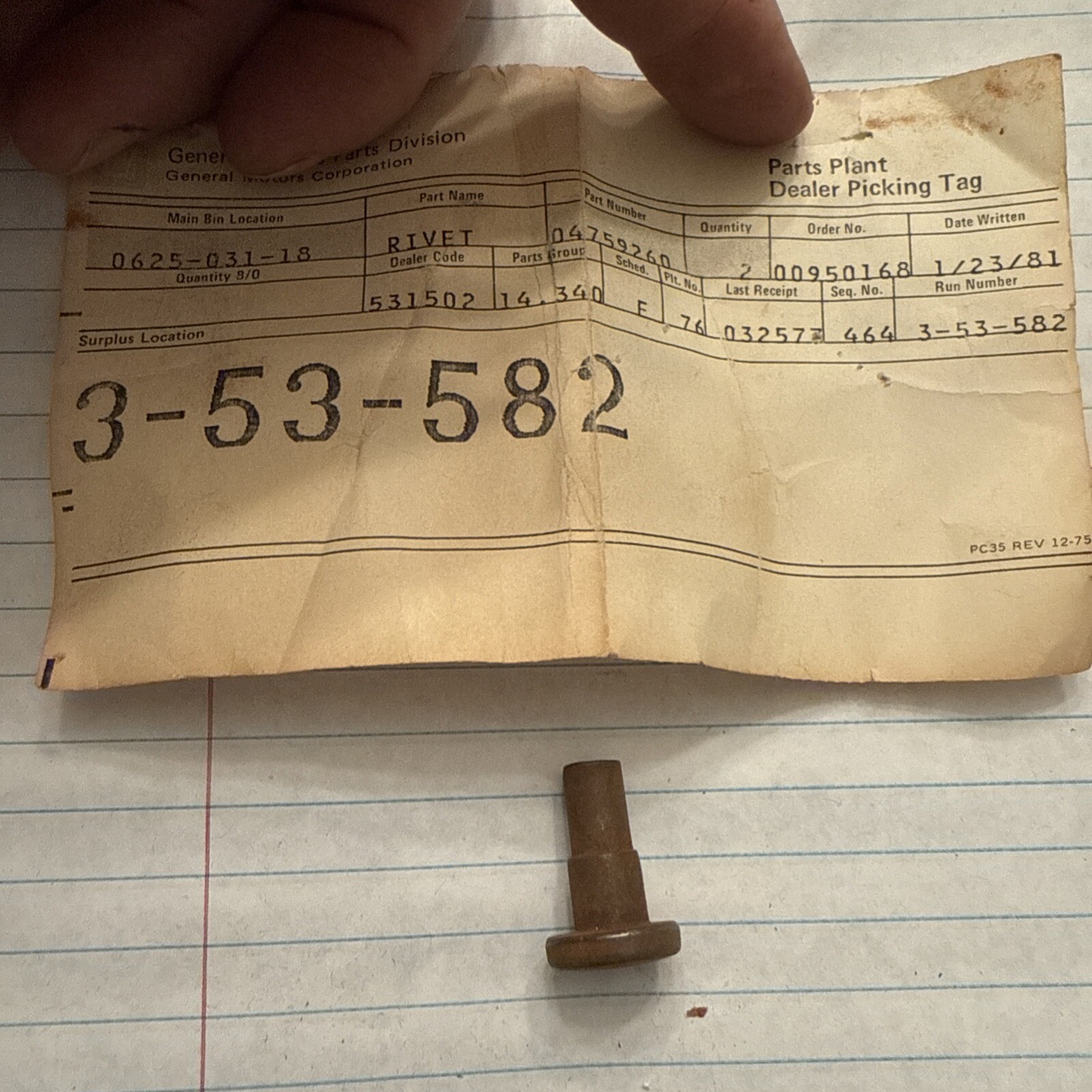 Genuine Gm Nos OEM Rivet 04759260 4759260 Nos