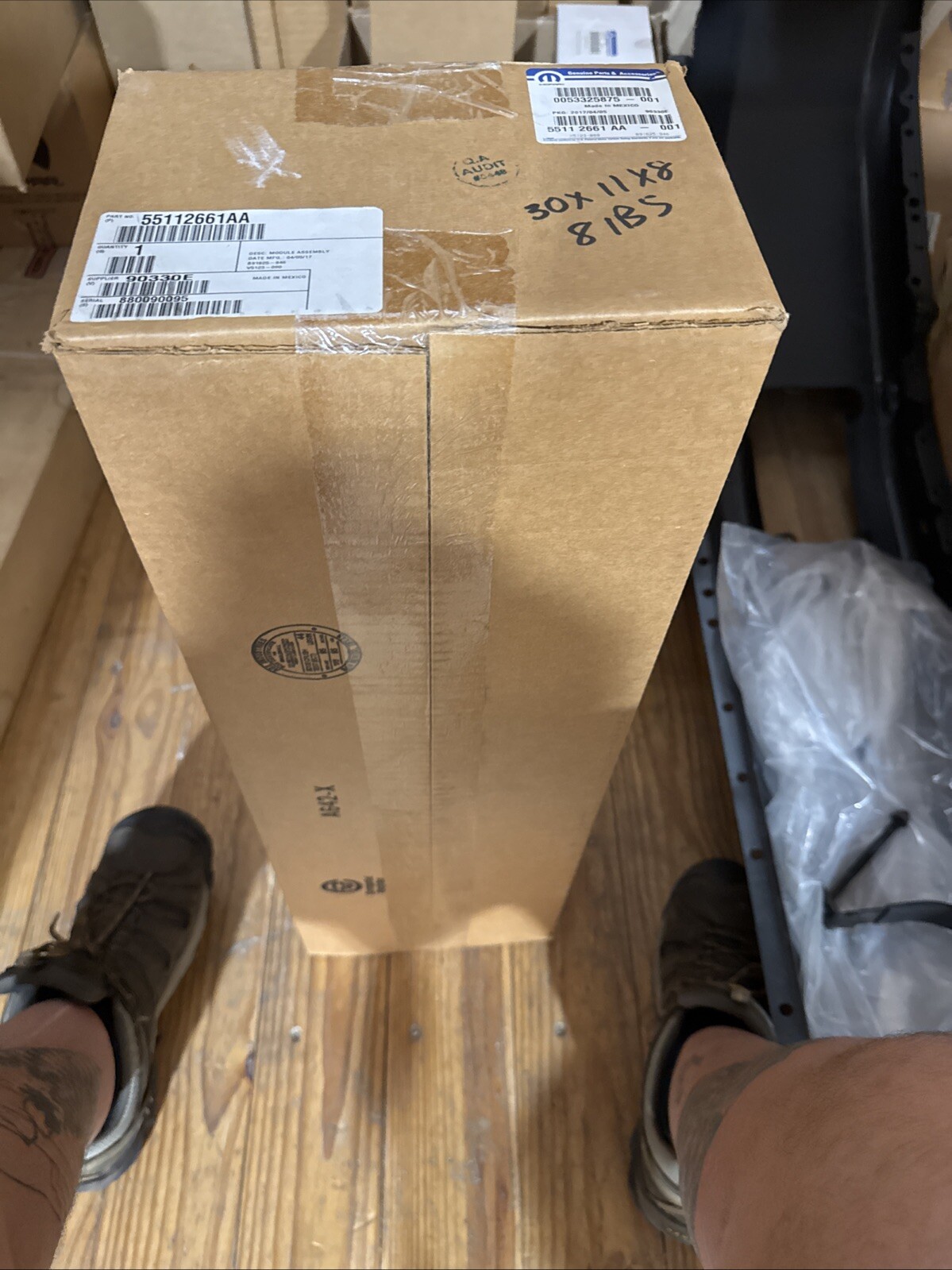 Genuine Mopar Windshield Wiper Motor And Linkage 55112661AB - Image 3