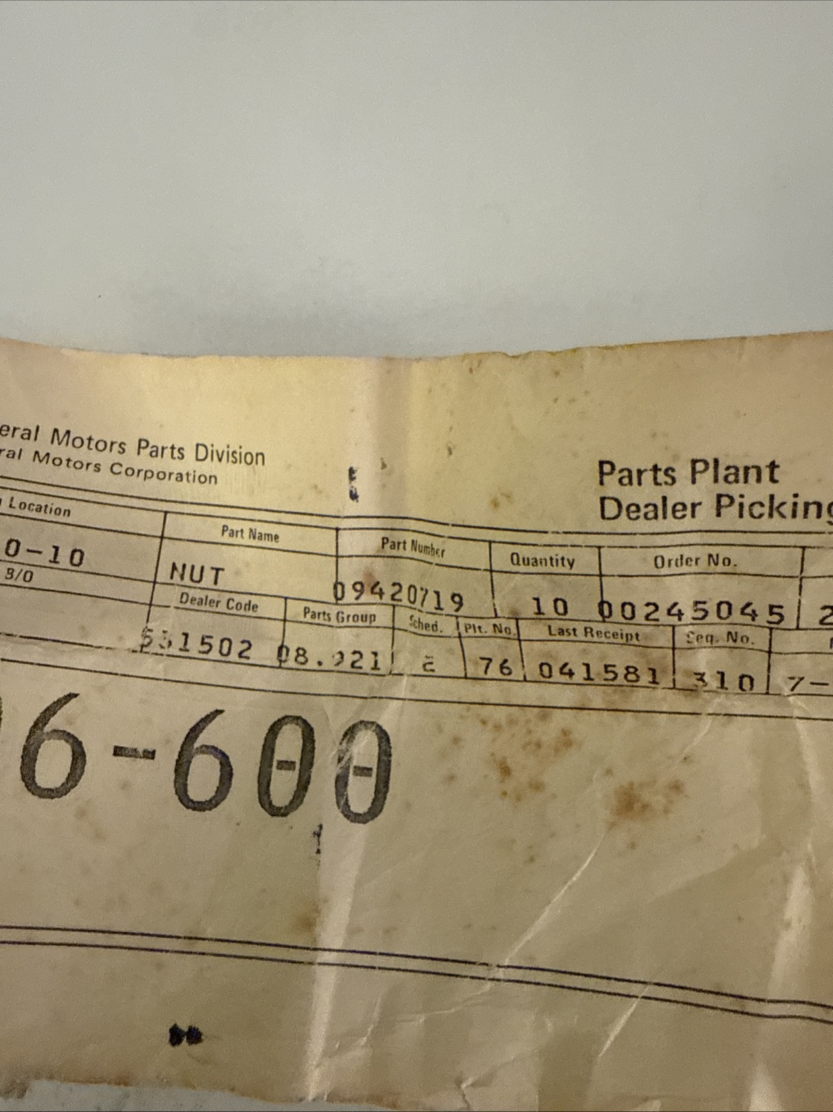 Gm Nut 9420719 OEM NOS - Image 3