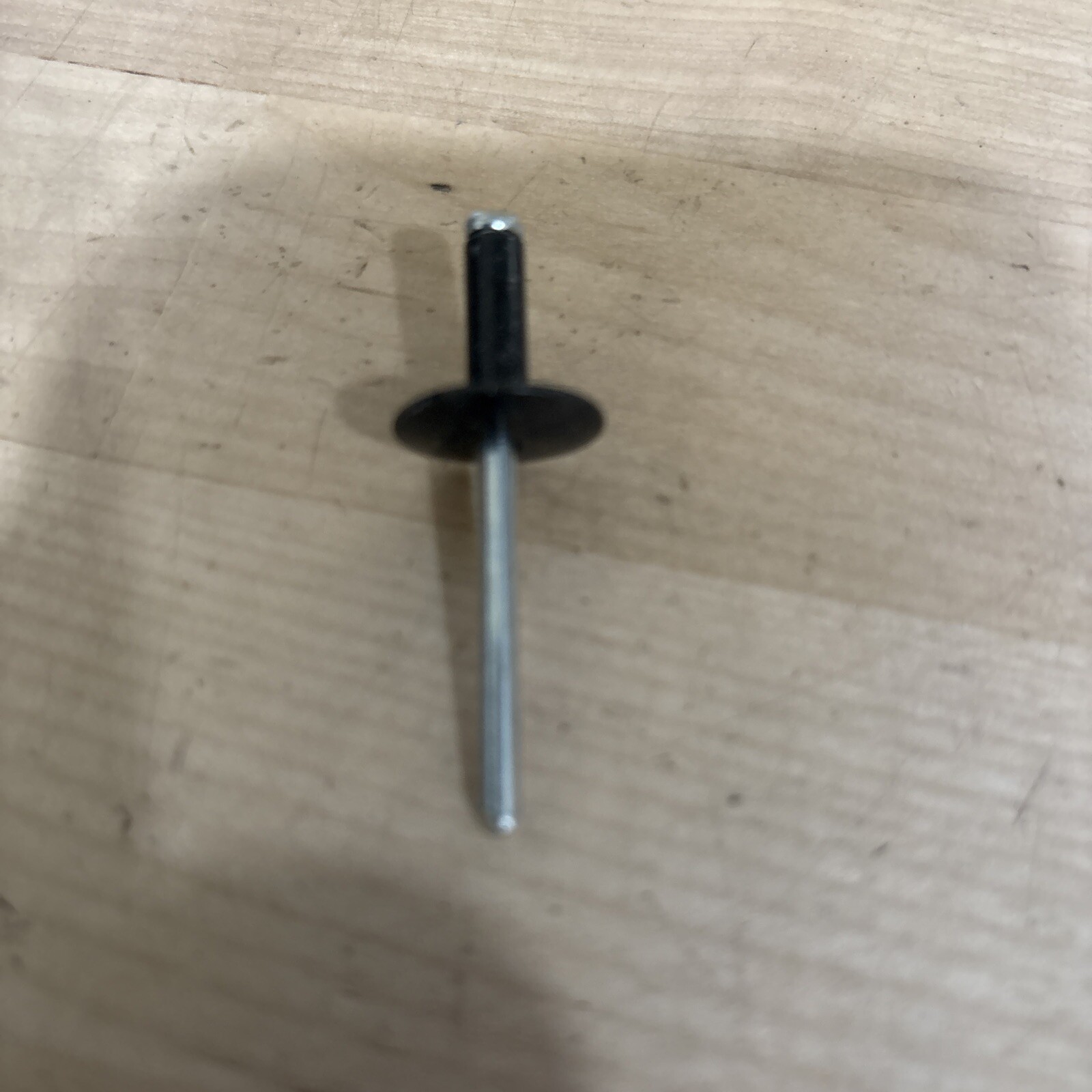 John Deere Rivet M68628 - Image 4