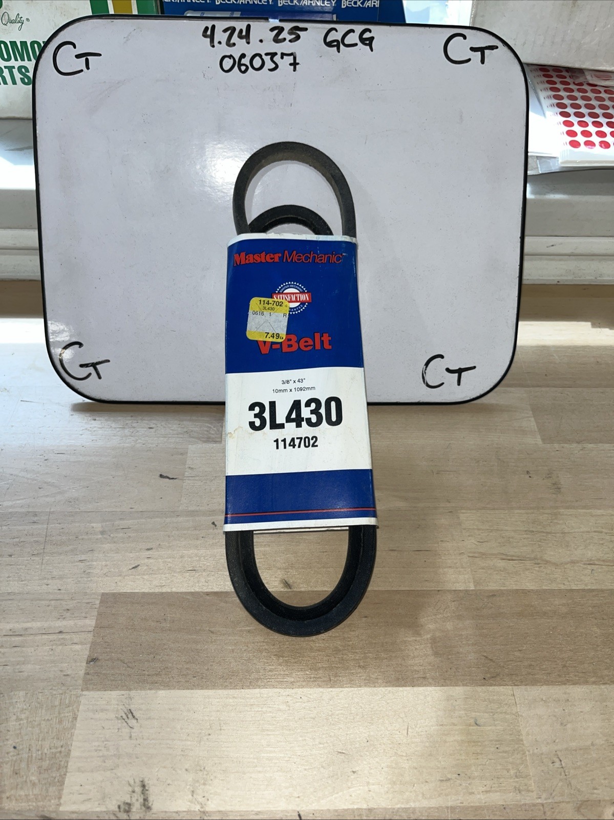 Master Mechanic V-Belt 114702 3/8" x 43" 3L430