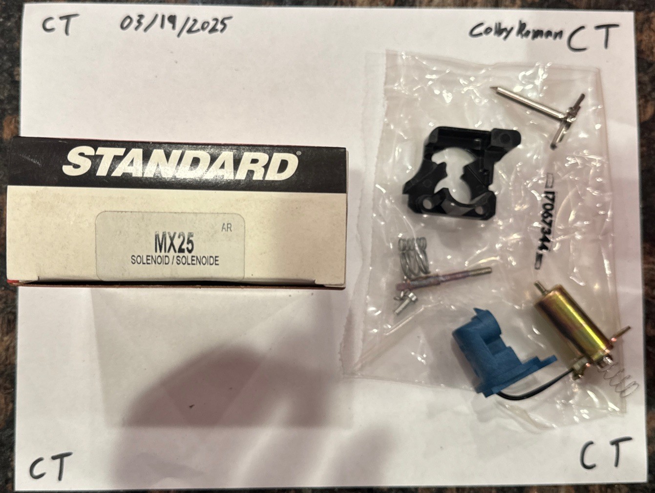 Mixture Ctrl Solenoid Standard Motor Products MX25 - Image 3