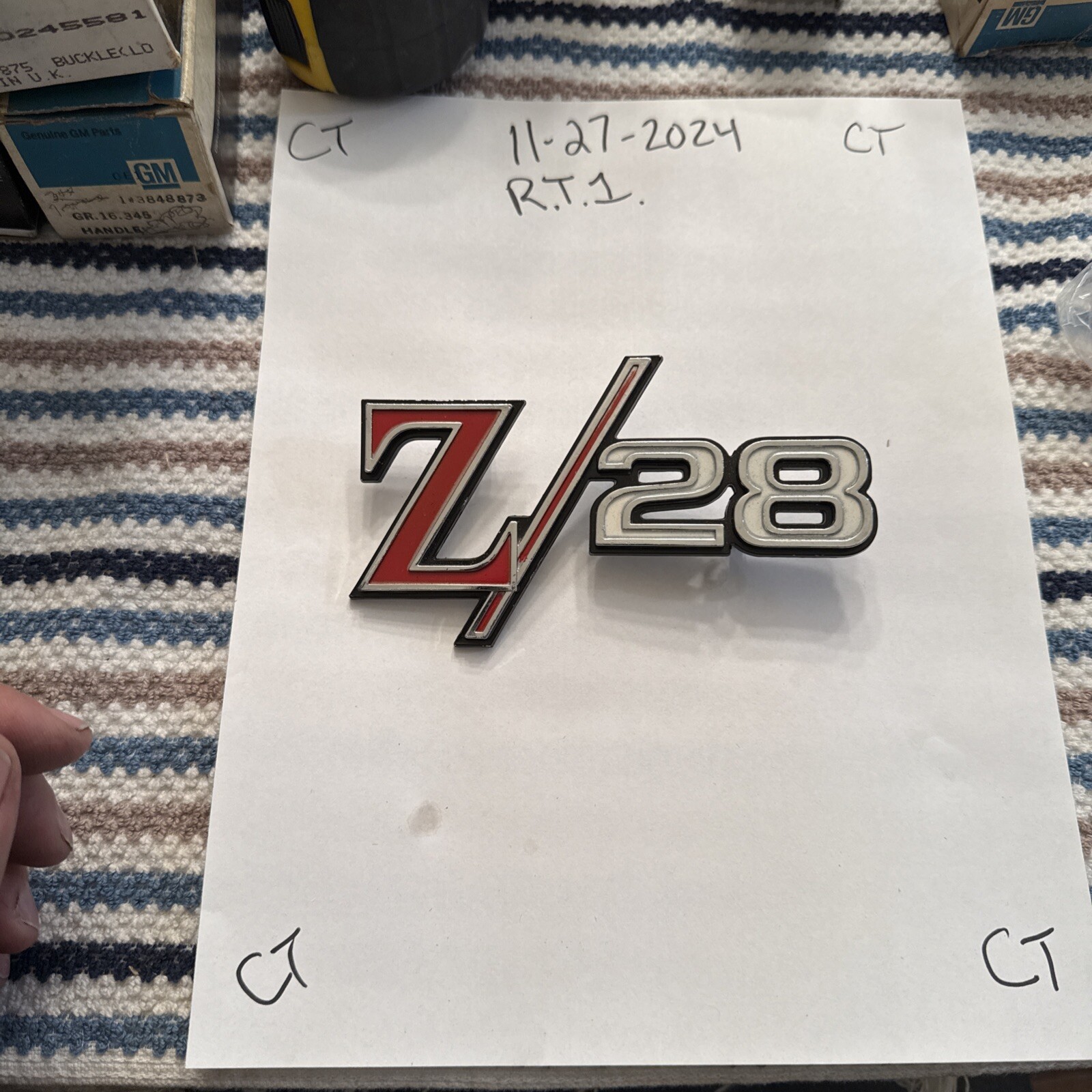 NOS 1969 69 CHEVY CAMARO Z/28 Z28 REAR TAIL END PANEL EMBLEM BADGE GM 8701333